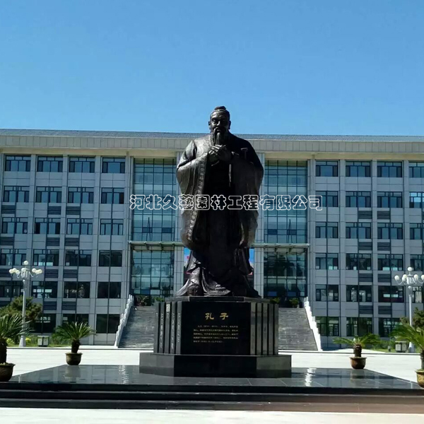 ����У�@�~��